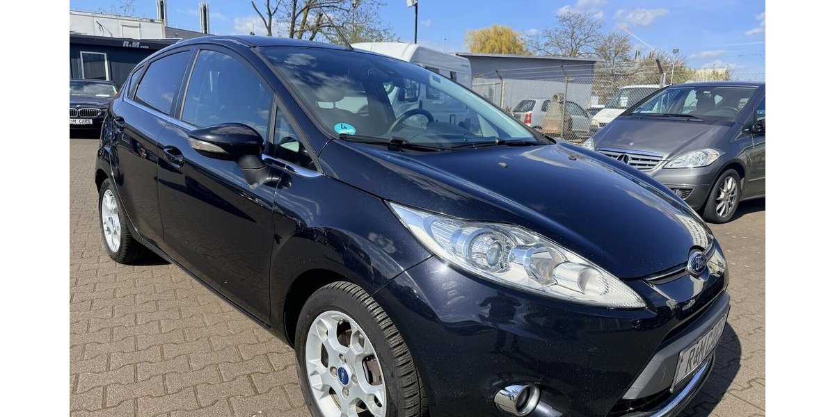 Ford Fiesta 1.6 TDCI Titanium/5Türig/TOP 193.000 km 3.290 &euro; Frankfurt 60386