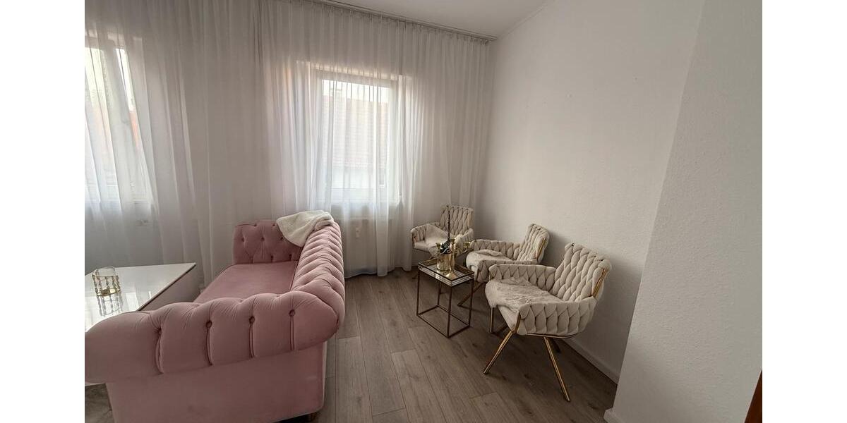 Etagenwohnung Hanau Großauheim - 3 Zimmer, 55 m&sup2;, 990&euro; | Angebot:27619803