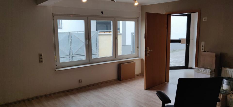 Gewerbeobjekt Bad Vilbel - 1.350&euro; | Angebot:24487003