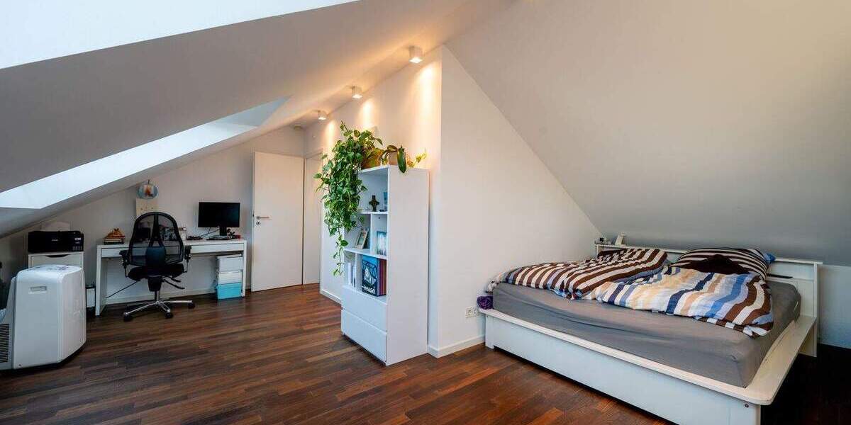 Reihenendhaus Frankfurt am Main Eschersheim - 4 Zimmer, 126 m&sup2;, 1.030.000&euro; | Angebot:25661959