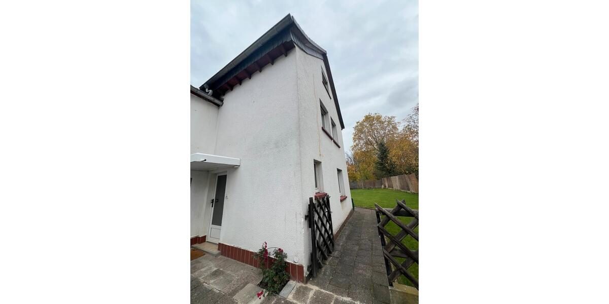 Einfamilienhaus Dreieich - 4.5 Zimmer, 100 m&sup2;, 1.550&euro; | Angebot:25753738