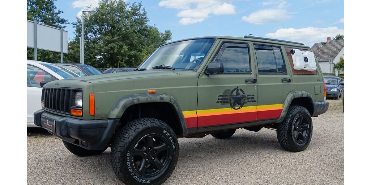 Jeep Cherokee 218.000 km 8.900 &euro; Rodgau / Nieder-Roden 63110