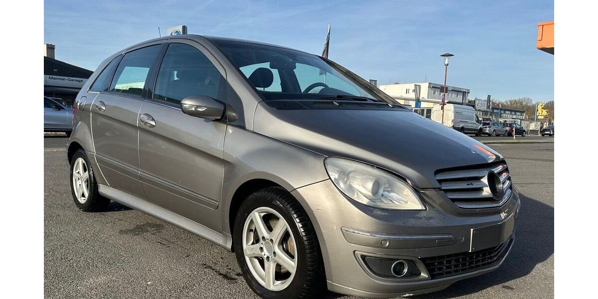 Mercedes-Benz B 200 335.996 km 1.290 &euro; Maintal 63477