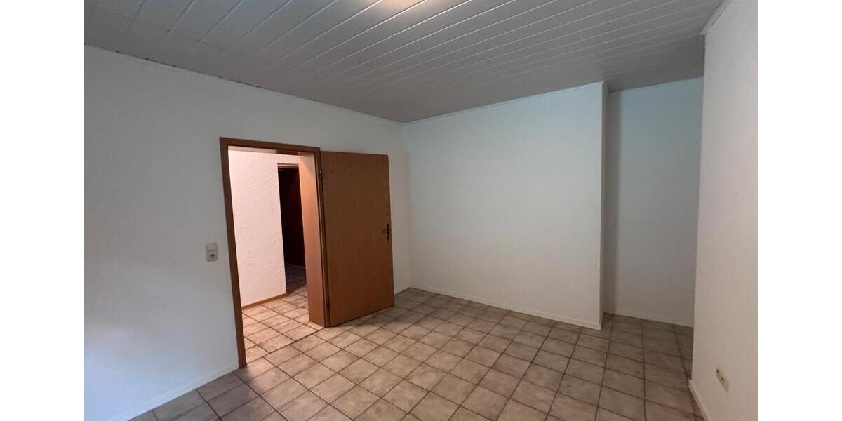 Etagenwohnung Gründau - 2 Zimmer, 62 m&sup2;, 620&euro; | Angebot:26382691