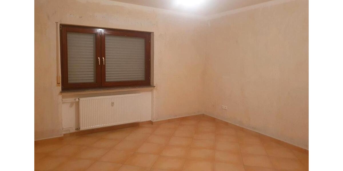 Erdgeschoßwohnung Florstadt - 5 Zimmer, 122 m&sup2;, 1.200&euro; | Angebot:24375209