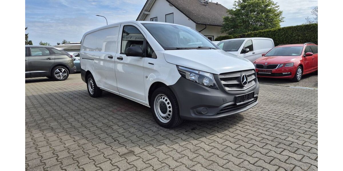 Mercedes-Benz Vito 50.987 km 9.890 &euro; Rodgau 63110