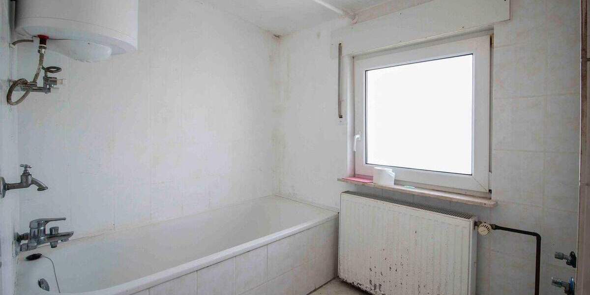 Einfamilienhaus Hanau Großauheim - 6 Zimmer, 289.000&euro; | Angebot:25715899