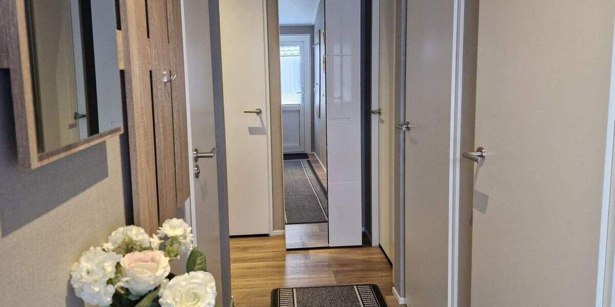Mehrfamilienhaus, Wohnhaus Rodenbach Niederrodenbach - 4 Zimmer, 77 m&sup2;, 225.000&euro; | Angebot:25690954