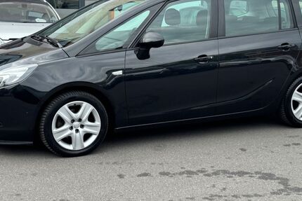 Opel Zafira 130.000 km 8.899 &euro; Frankfurt am Main 60314
