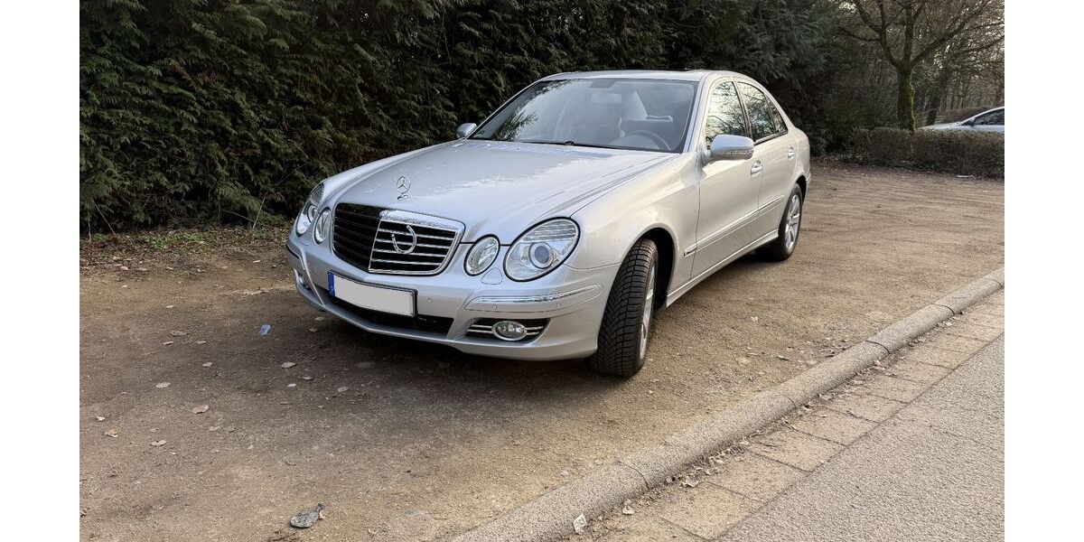 Mercedes-Benz E 230 99.970 km 11.500 &euro; Frankfurt 60388
