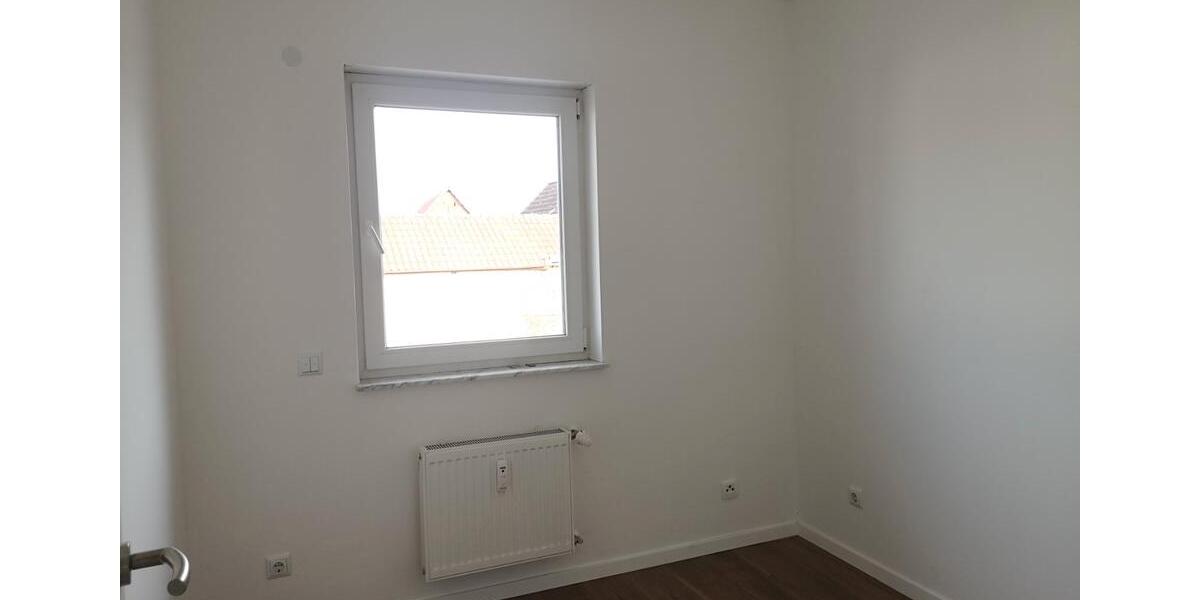 Einfamilienhaus Dreieich - 5 Zimmer, 153 m&sup2;, 1.900&euro; | Angebot:27618309