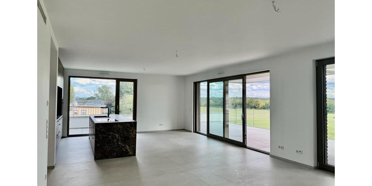 Einfamilienhaus Maintal - 4 Zimmer, 202 m&sup2;, 3.990&euro; | Angebot:26001612