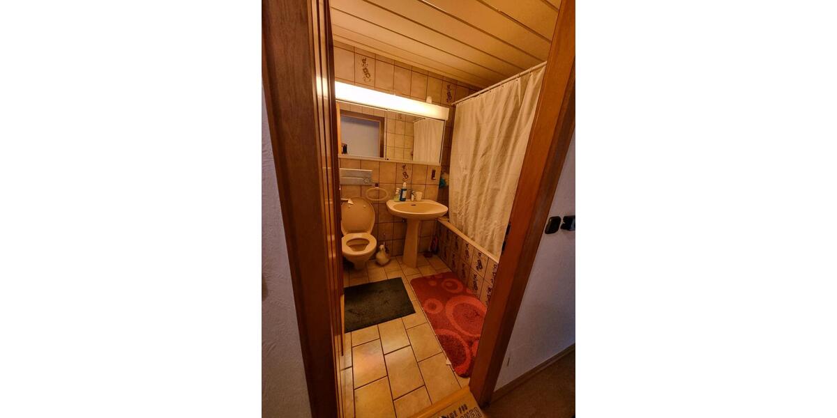 Etagenwohnung Aschaffenburg Österreicher Kolonie - 1 Zimmer, 12 m&sup2;, 460&euro; | Angebot:26013042