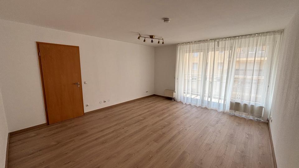 Etagenwohnung Frankfurt am Main Bockenheim - 2 Zimmer, 63 m&sup2;, 1.400&euro; | Angebot:25552253