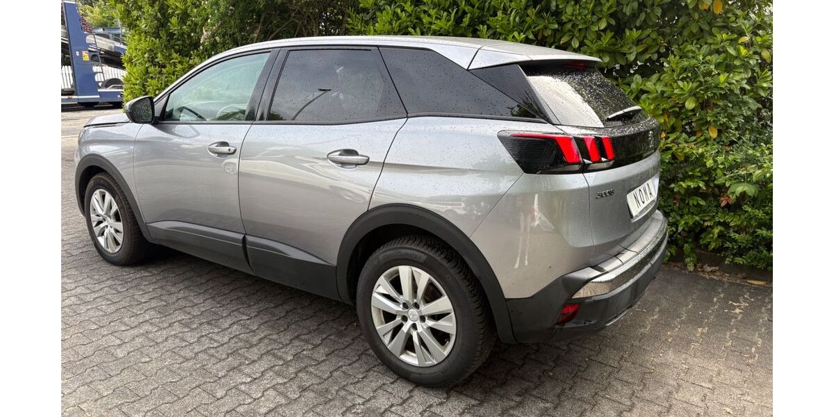 Peugeot 3008 139.204 km 9.044 &euro; Frankfurt am Main 60389