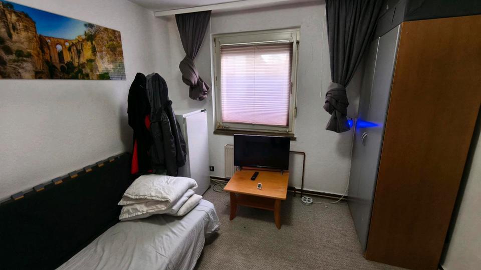 Erdgeschoßwohnung Kelsterbach - 1 Zimmer, 17 m&sup2;, 400&euro; | Angebot:25979957