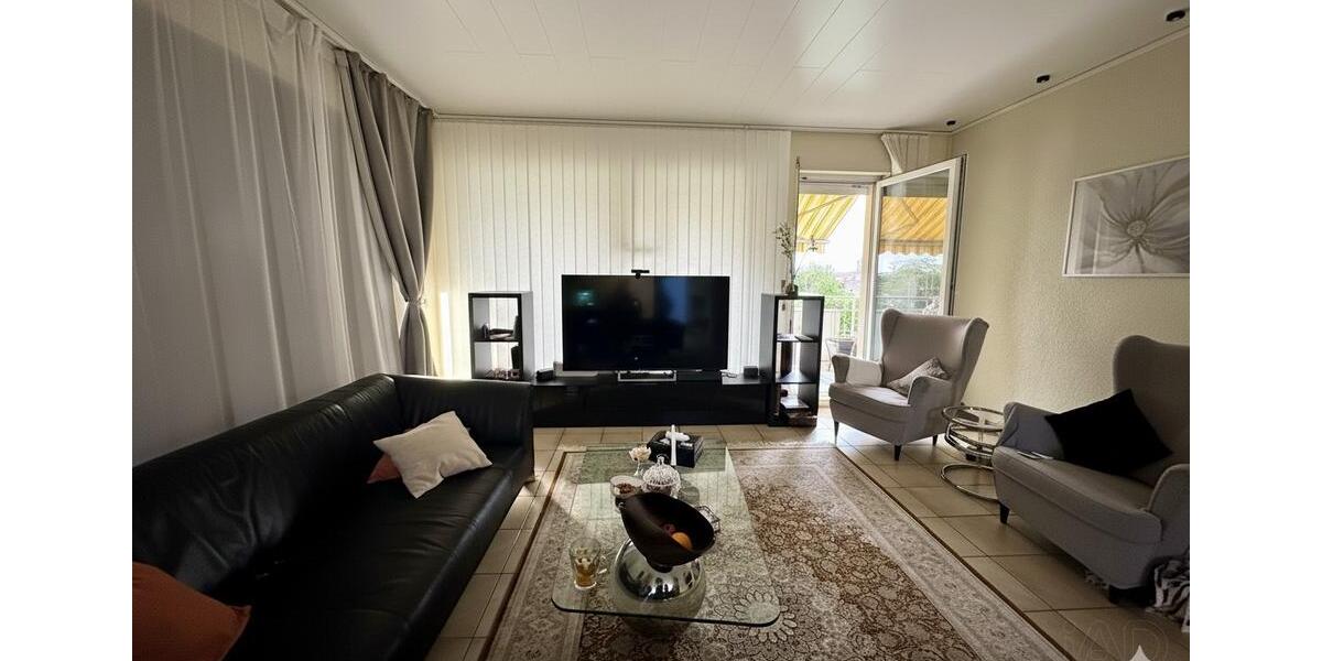 Erdgeschoßwohnung Frankfurt am Main Bergen-Enkheim - 4 Zimmer, 152 m&sup2;, 1.980&euro; | Angebot:23398170