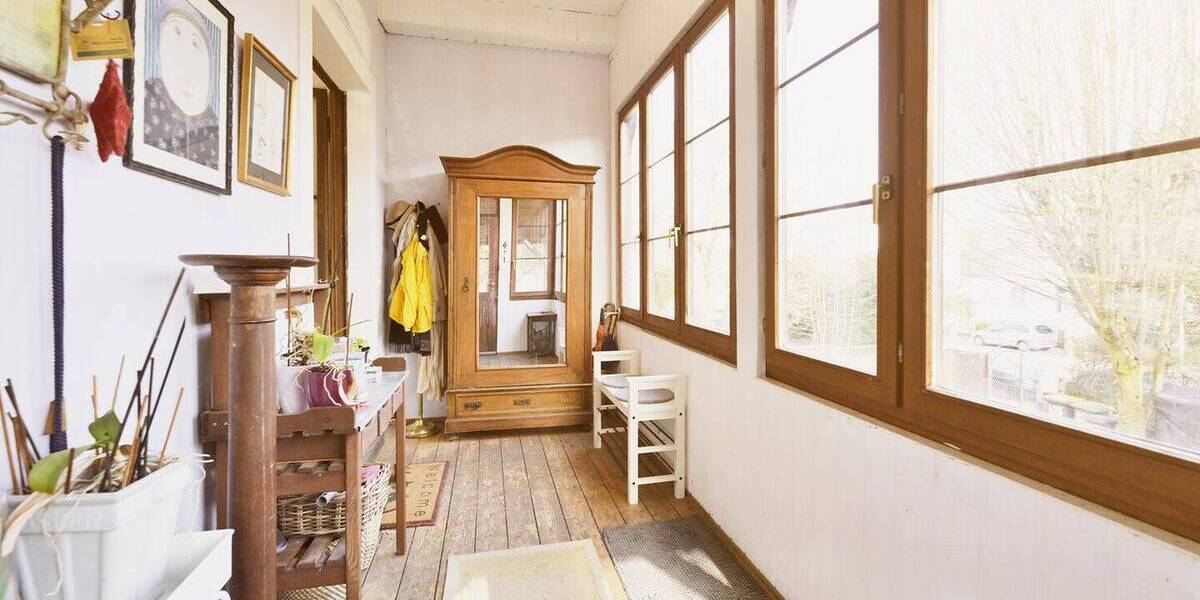 Mehrfamilienhaus, Wohnhaus Frankfurt am Main Seckbach - 6 Zimmer, 242 m&sup2;, 1.100.000&euro; | Angebot:26139136