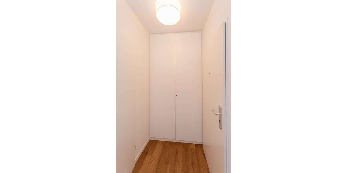 Etagenwohnung Frankfurt am Main Gallus - 2 Zimmer, 48 m&sup2;, 1.550&euro; | Angebot:26064367