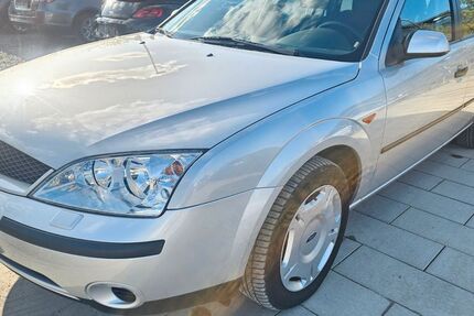 Ford Mondeo 31.000 km 6.950 &euro; Aschaffenburg 63741