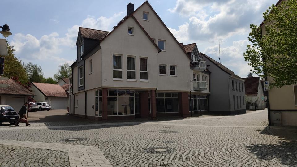 Dachgeschoßwohnung Schöllkrippen - 3 Zimmer, 80 m&sup2;, 840&euro; | Angebot:24379475