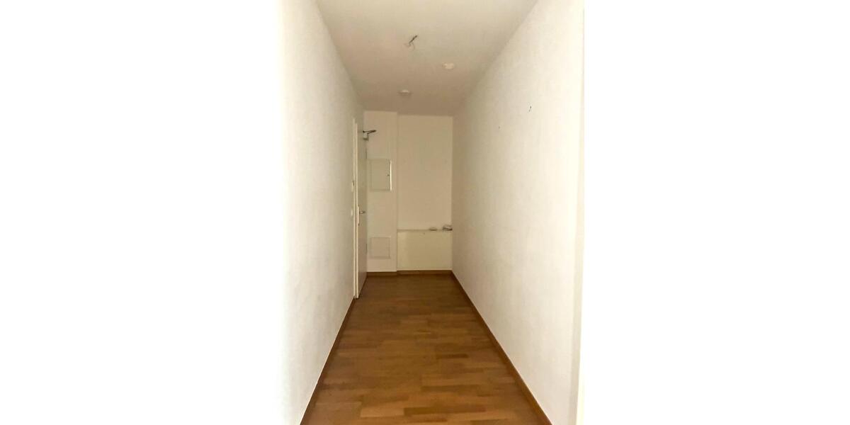 Etagenwohnung Frankfurt am Main Mitte-Nord - 2 Zimmer, 84 m&sup2;, 1.550&euro; | Angebot:24436008