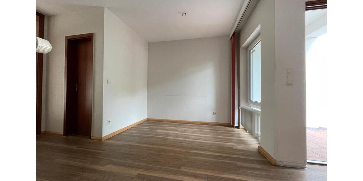 Reihenhaus Steinbach (Taunus) - 7 Zimmer, 162 m&sup2;, 720.000&euro; | Angebot:25006358