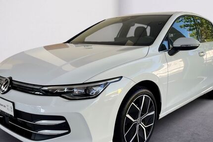 VW Golf 11.499 km 30.940 &euro; Bad Soden 65812