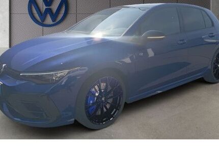 VW Golf 9.233 km 49.980 &euro; Hanau 63452
