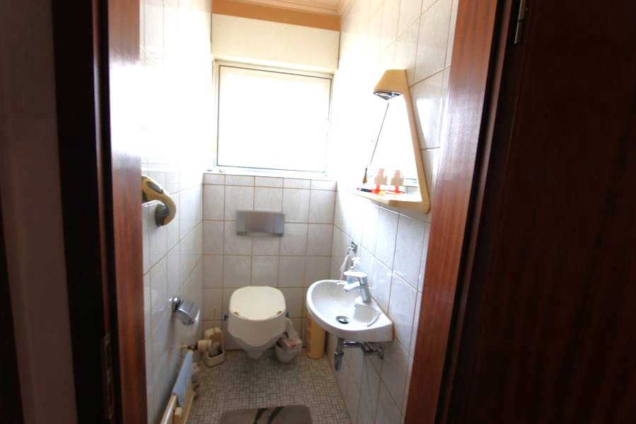 albero:) solide Kapitalanlage in guter Wohnlage von Obertshausen - Einfamilienhaus Obertshausen | Angebot:26975924