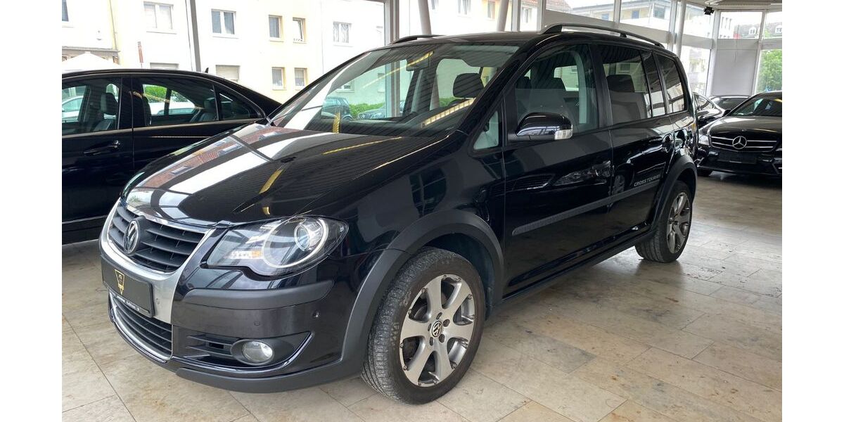 VW Touran 262.000 km 5.999 &euro; Neu-Isenburg 63263