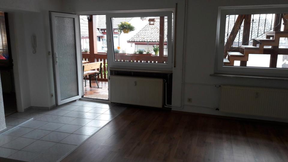 Etagenwohnung Nidderau - 2 Zimmer, 64 m&sup2;, 600&euro; | Angebot:26305405