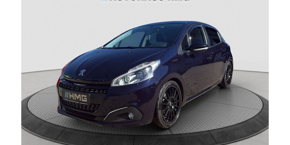 Peugeot 208 100.000 km 7.900 &euro; Büdingen-Düdelsheim 63654