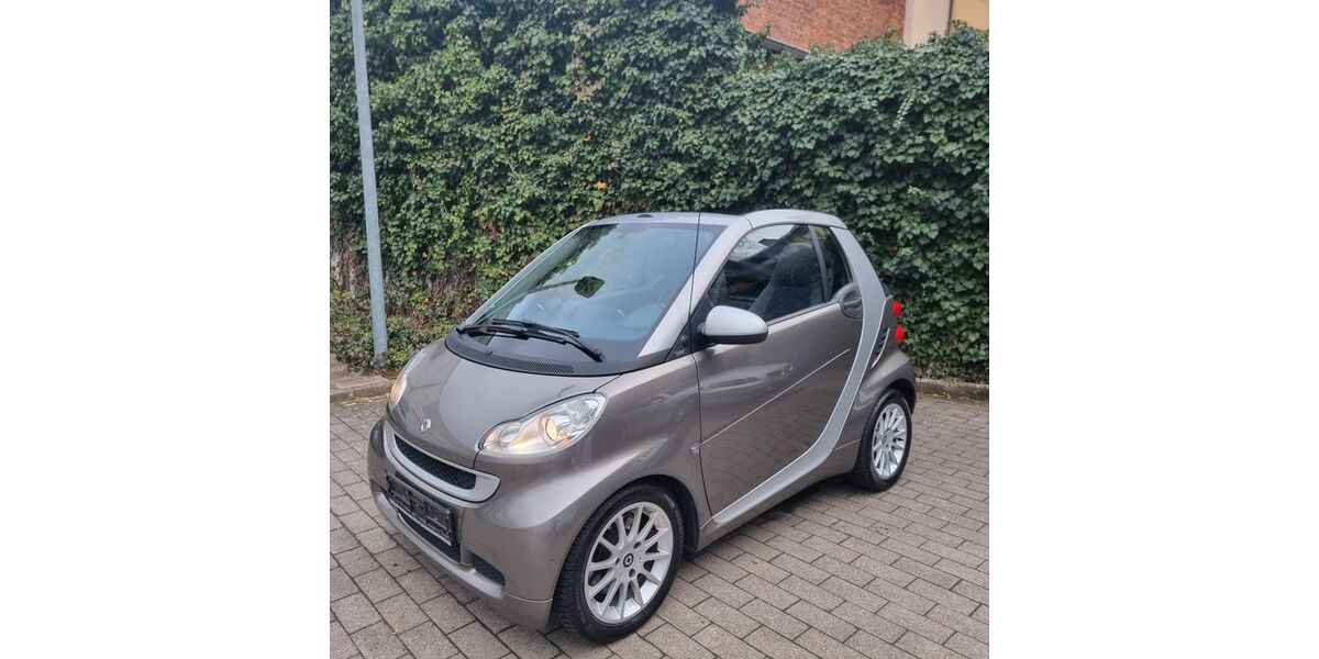 Smart ForTwo 192.700 km 4.400 &euro; Frankfurt am Main 60388
