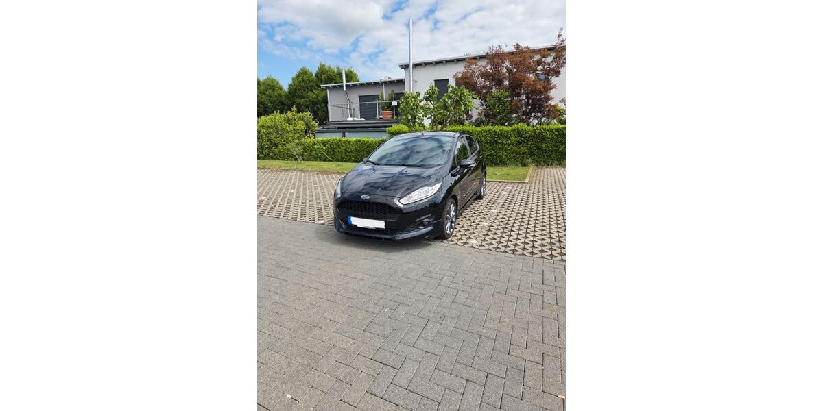 Ford Fiesta 119.316 km 7.400 &euro; Bad Vilbel 61118