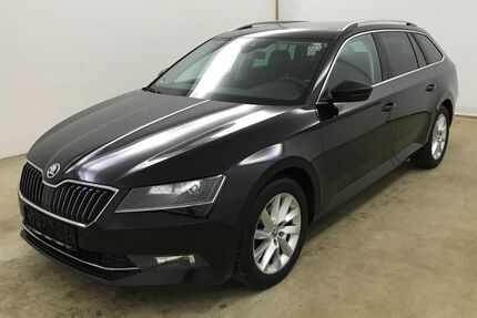 Skoda Superb 220.880 km 11.353 &euro; Eschborn 65760