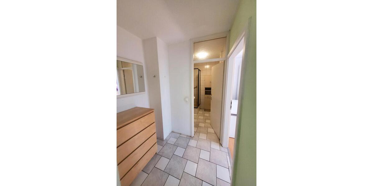 Etagenwohnung Frankfurt am Main West - 2 Zimmer, 60 m&sup2;, 800&euro; | Angebot:26002225