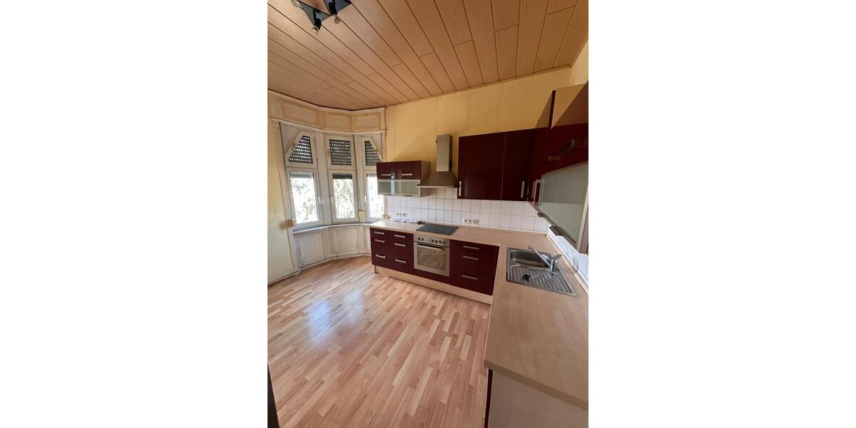 Etagenwohnung Frankfurt am Main West - 5 Zimmer, 130 m&sup2;, 2.000&euro; | Angebot:25646674