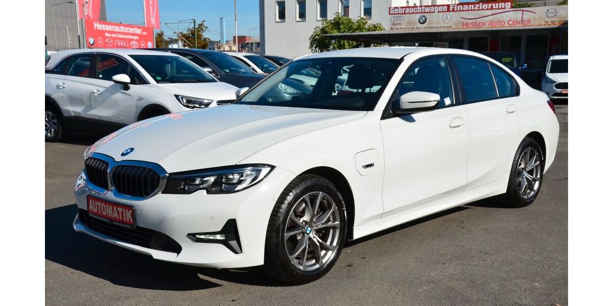 BMW 320 124.000 km 23.900 &euro; Frankfurt am Main 60388