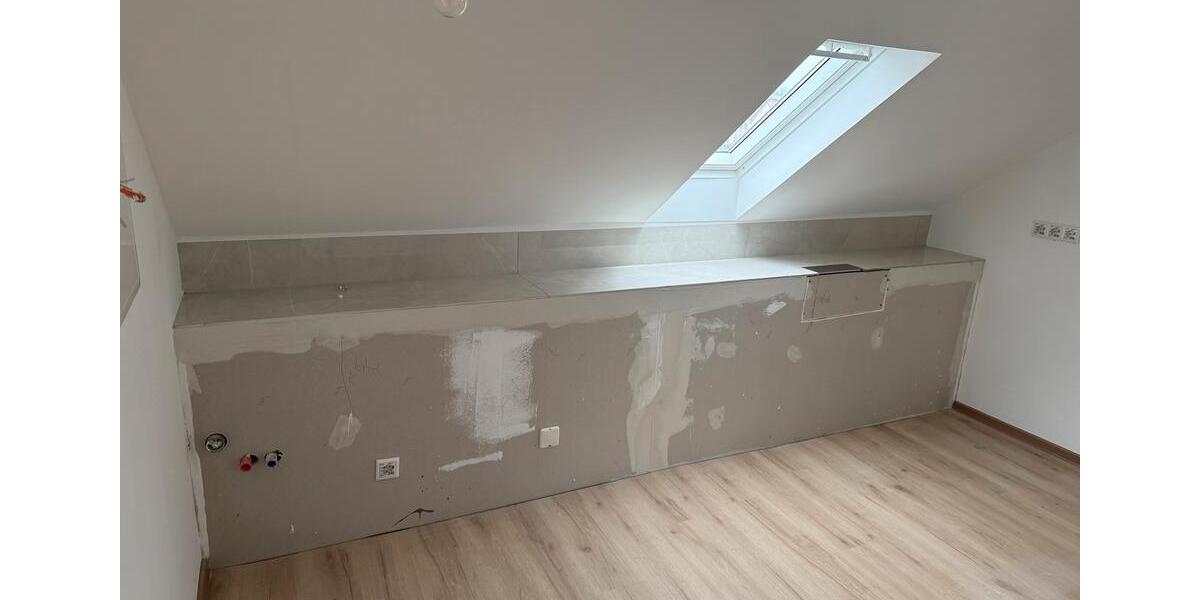 Dachgeschoßwohnung Offenbach am Main Bürgel - 2.5 Zimmer, 52 m&sup2;, 1.000&euro; | Angebot:25210854