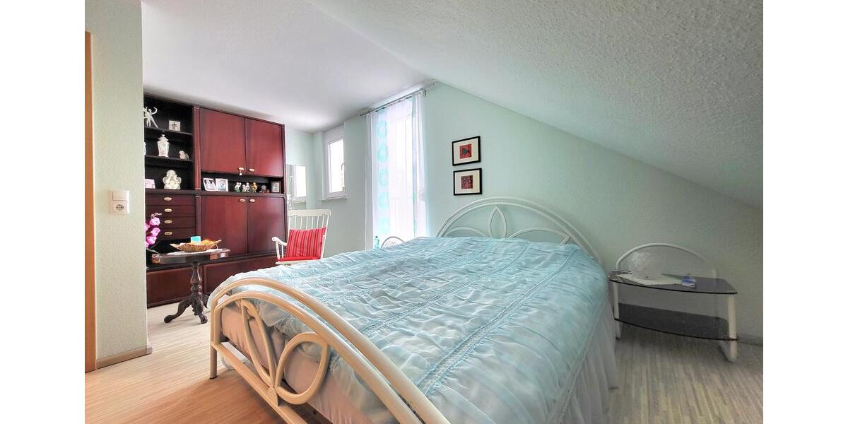 Einfamilienhaus Hanau Großauheim - 5 Zimmer, 133 m&sup2;, 1.690&euro; | Angebot:26002910