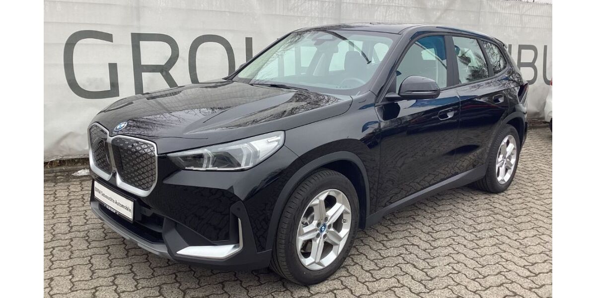 BMW iX1 24.687 km 32.977 &euro; Hainburg 63512