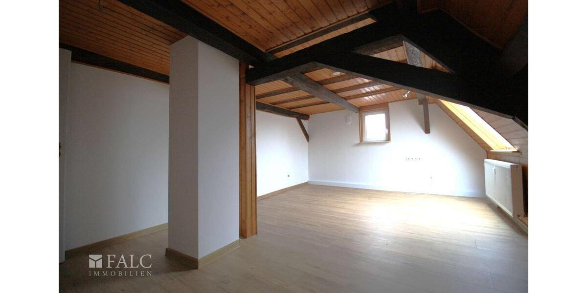 Etagenwohnung Rosbach vor der Höhe - 3 Zimmer, 109 m&sup2;, 1.250&euro; | Angebot:25054647