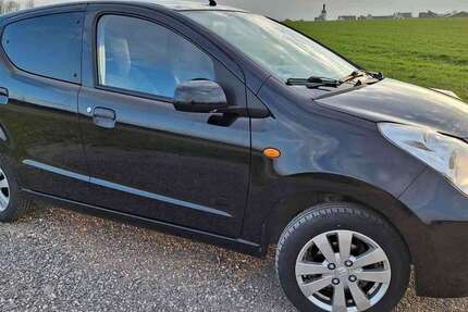 Suzuki Alto 98.413 km 2.500 &euro; Frankfurt am Main, Stadt 60313