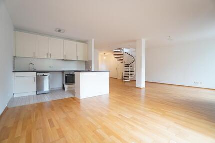 Wohnung Bad Soden am Taunus - 2 Zimmer, 79 m&sup2;, 1.030&euro; | Angebot:27608934