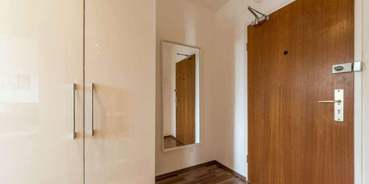 Etagenwohnung Frankfurt am Main Westend-Süd - 2 Zimmer, 48 m&sup2;, 1.920&euro; | Angebot:25769139