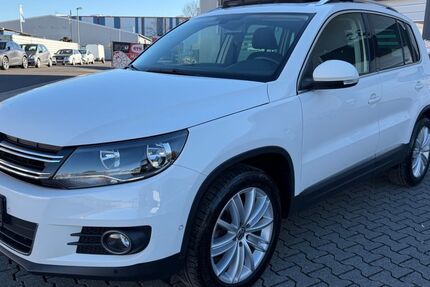 VW Tiguan 162.084 km 7.699 &euro; Offenbach am Main 63067