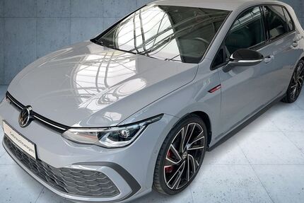 VW Golf 24.400 km 32.980 &euro; Frankfurt am Main 60528