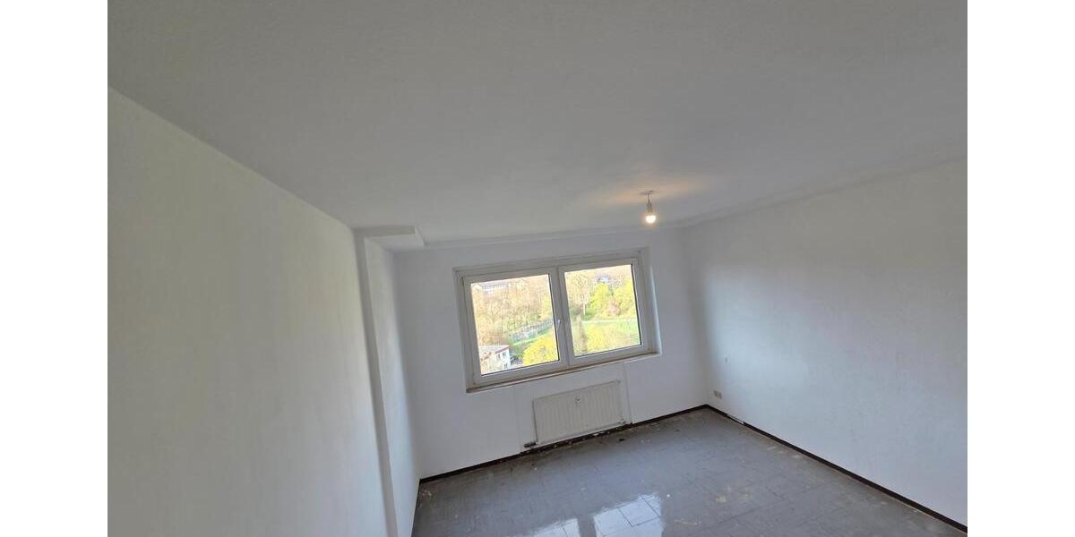 Etagenwohnung Frankfurt am Main Sossenheim - 4.5 Zimmer, 110 m&sup2;, 1.200&euro; | Angebot:25903895