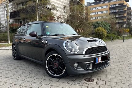 Mini Cooper SD Clubman 260.080 km 5.690 &euro; Frankfurt am Main 60486